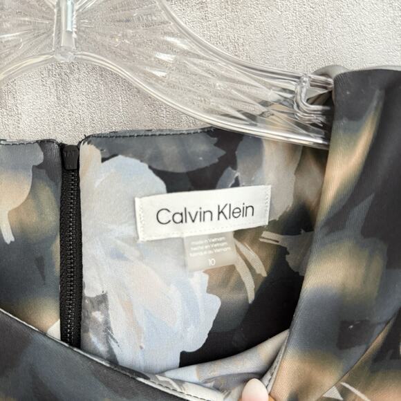 Calvin Klein Dress Women Size 10 Floral Scuba Cap-Sleeve Sheath Silhouette Zip - Picture 4 of 9